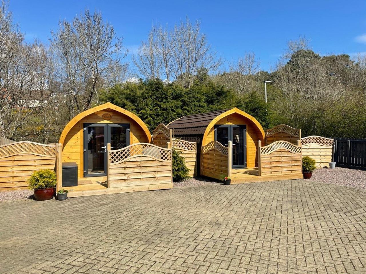 Conifer Cabins Форт-Уильям Экстерьер фото